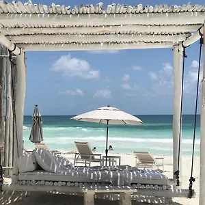 Playa Mambo Eco Cabanas Tulum